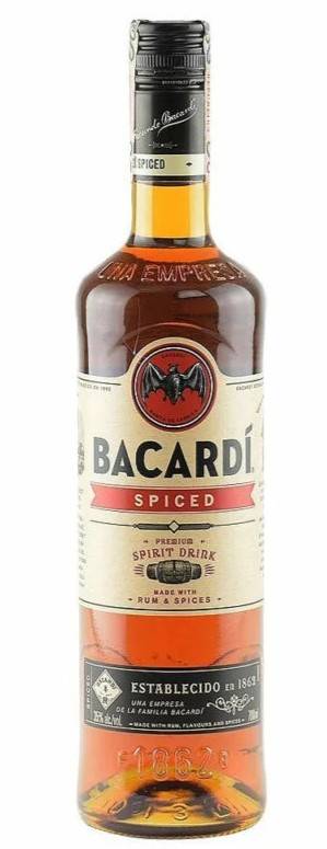 Bacardi Spiced 0,7l díszdobozban + 1 pohár  